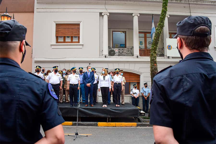 El Gobierno provincial acompañó el 200° Aniversario de la Policía Federal