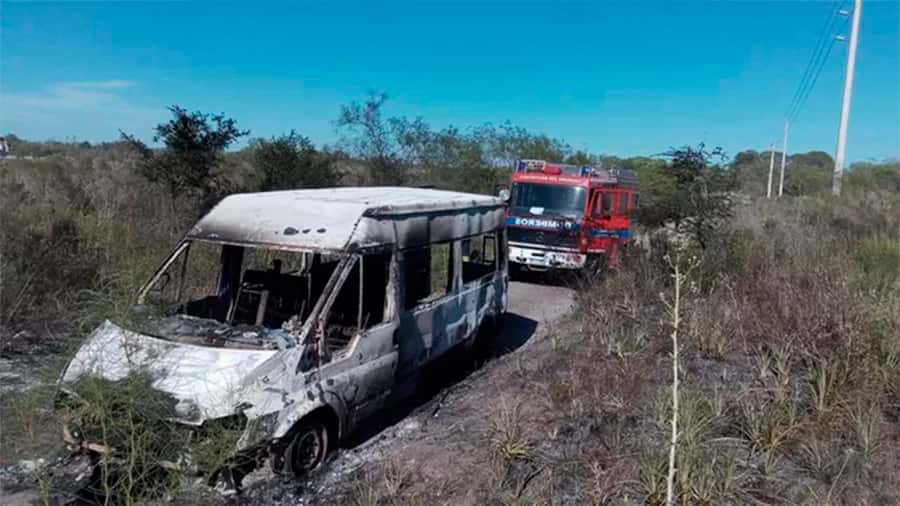 Concepción del Uruguay: hallan cadáver  calcinado dentro de un utilitario incendiado
