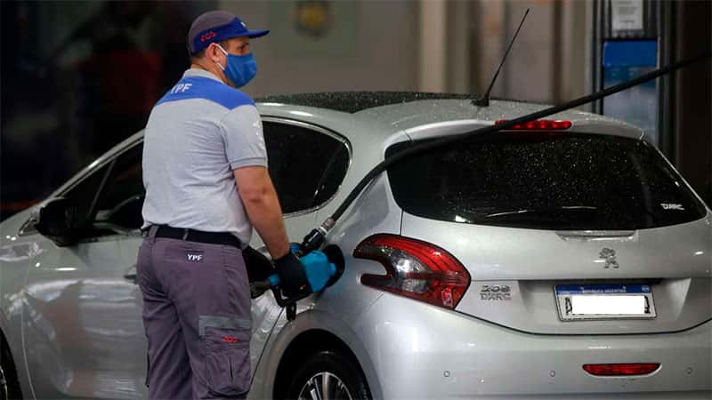 Naftas: estacioneros advierten que podría haber desabastecimiento en las fiestas