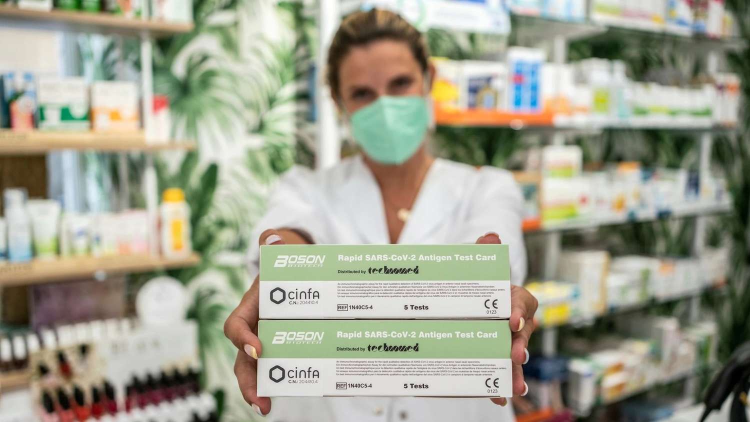 La Anmat autorizó el uso de cuatro test de autoevaluación de Covid-19 de venta en farmacias