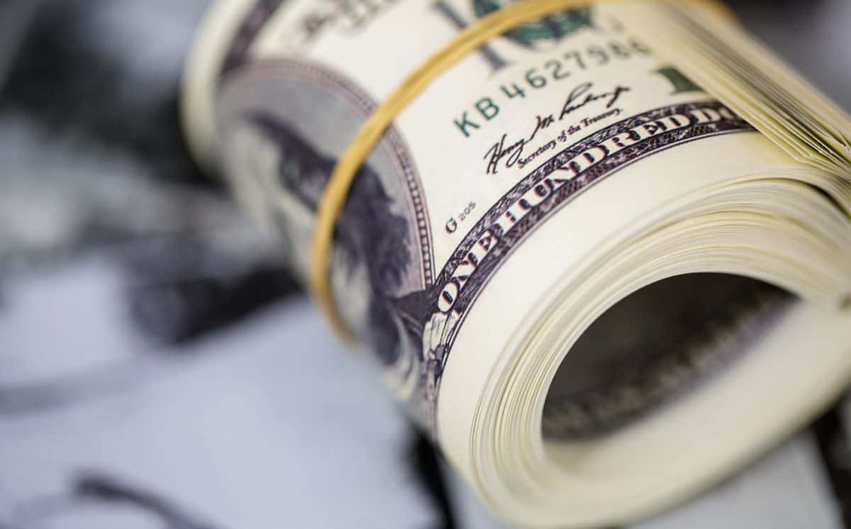 Fuera de control: el dólar blue alcanza otro récord