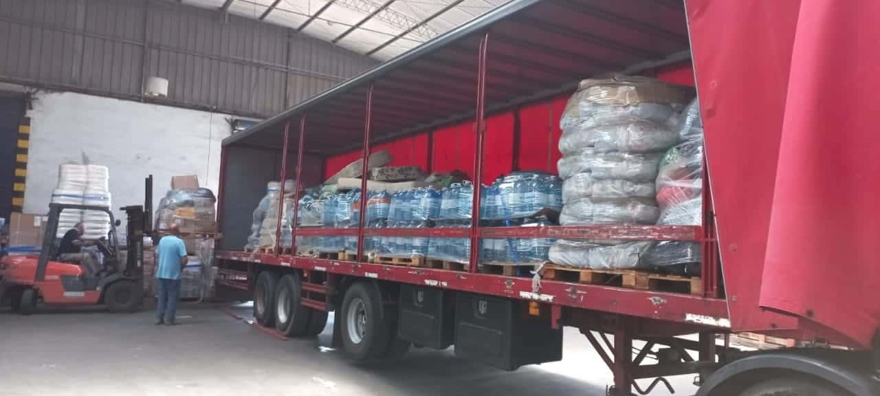 Gualeguaychú solidaria: parte hacia  Corrientes camión cargado de ayuda