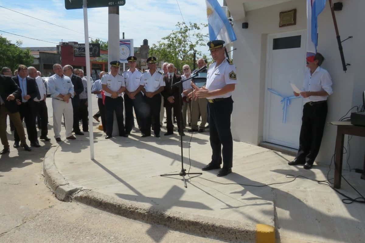 El Círculo de Retirados y Pensionados de la  Policía inauguró su sede en Gualeguaychú