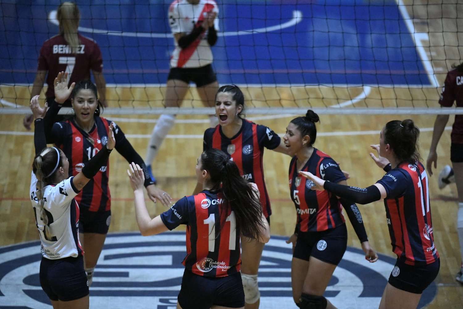 La Rioja-Boca y San Lorenzo-Gimnasia, las semifinales de la Liga Femenina de vóleibol