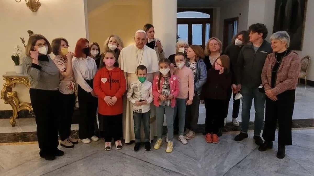 El Papa se reunió con refugiados ucranianos