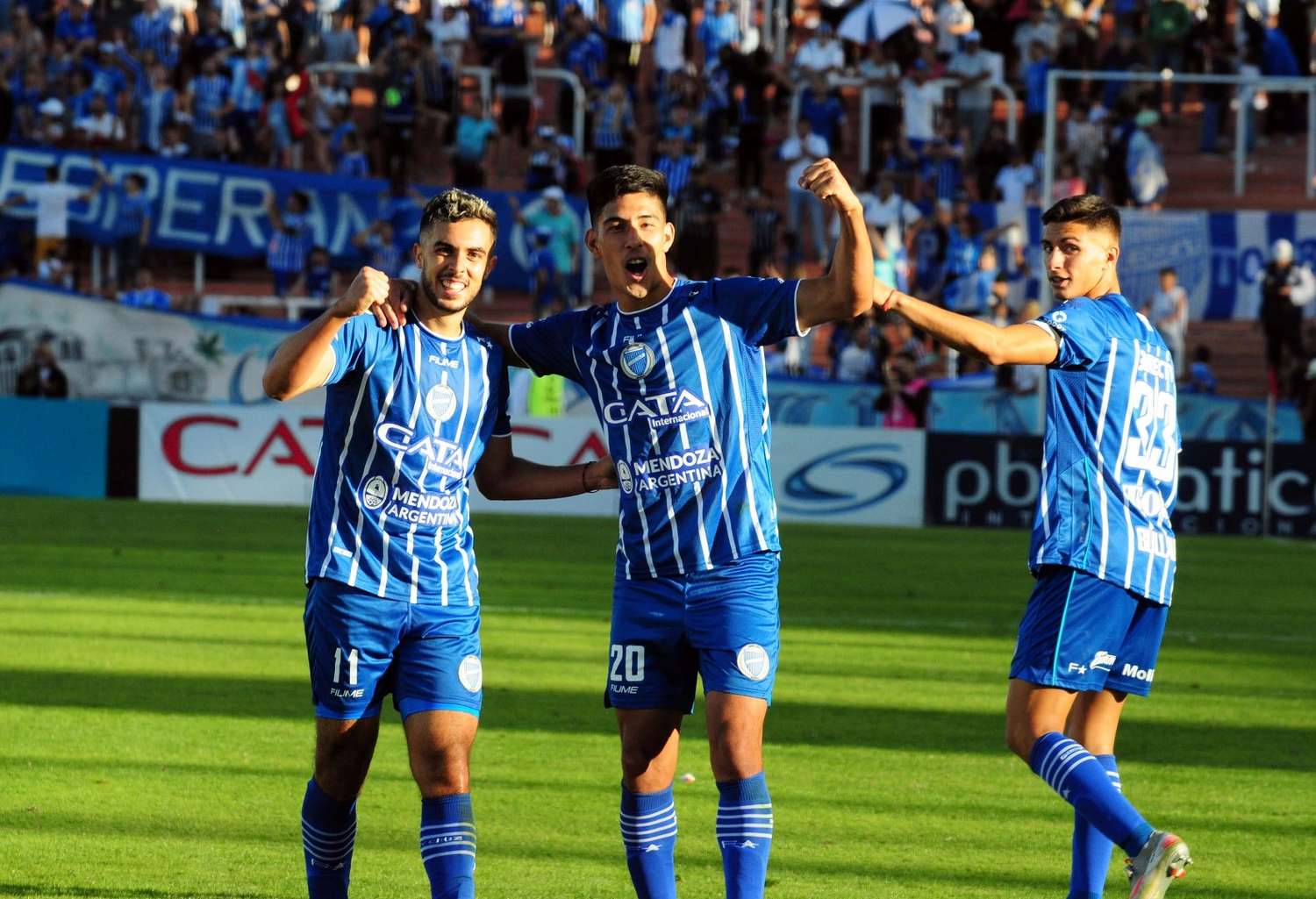 Con gol de Ojeda, Godoy Cruz y Estudiantes protagonizaron un empate a puro gol en Mendoza