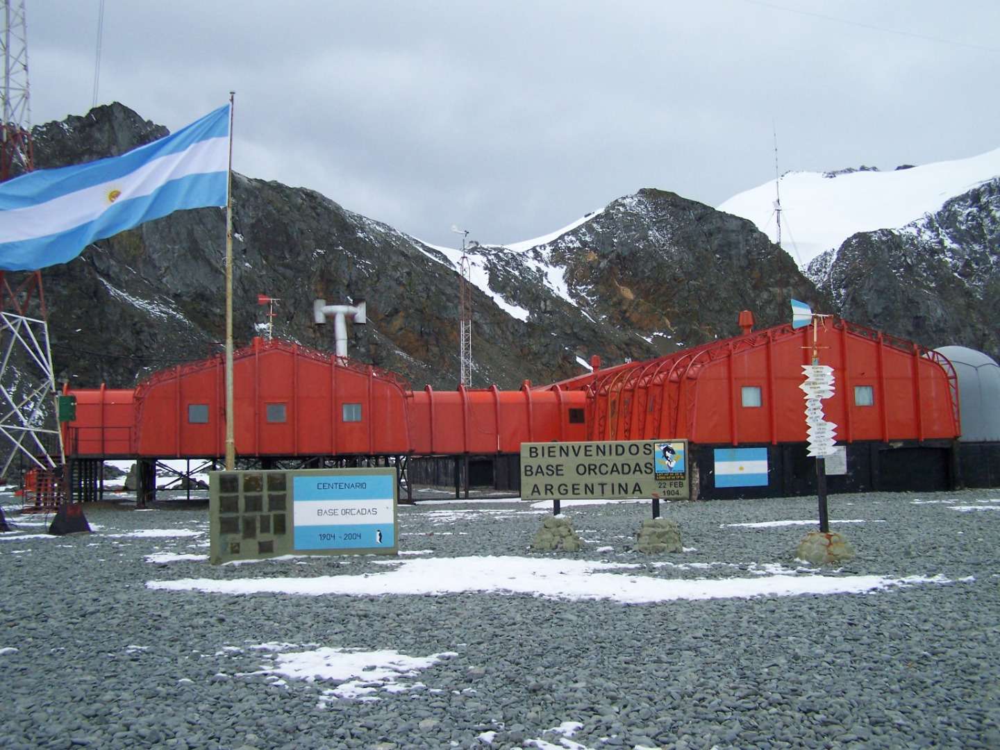 Todas las bases antárticas argentinas ya están comunicadas a través de los satélites ARSAT