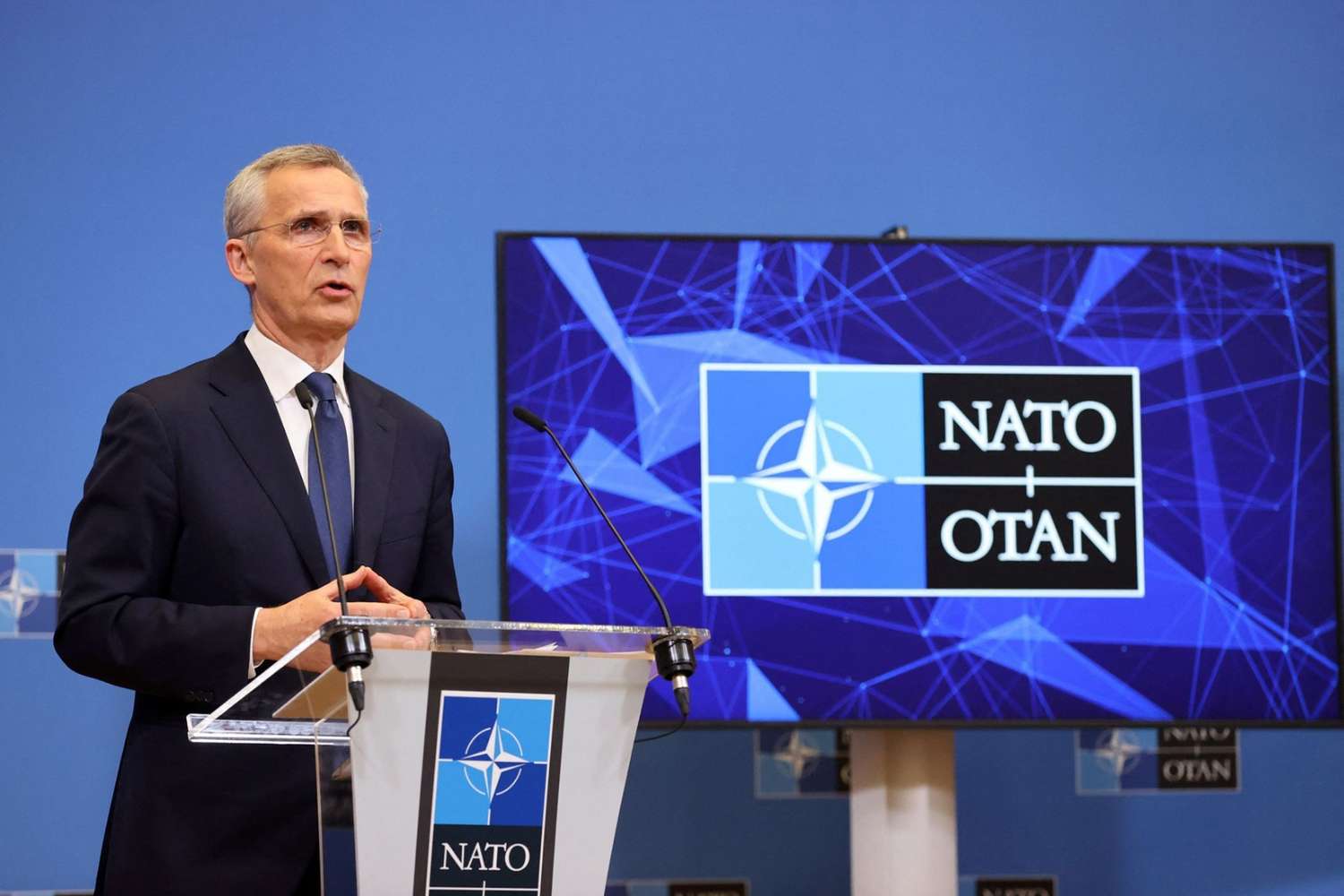 Suecia y Finlandia presentarán hoy sus solicitudes de ingreso a la OTAN