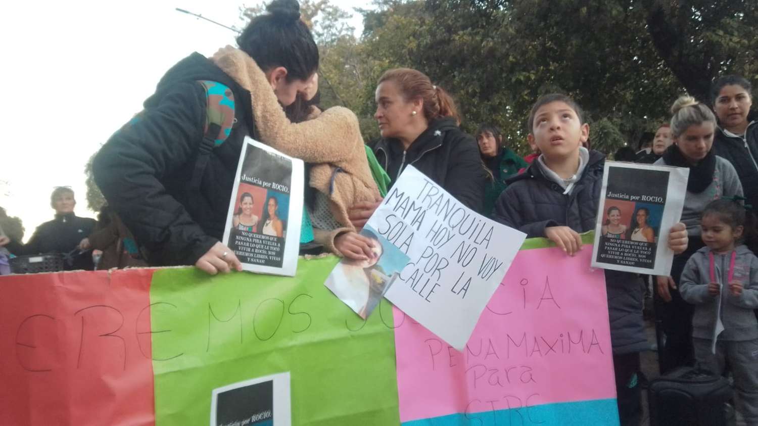 Familiares, amigos y vecinos marcharon pidiendo justicia por Rocio