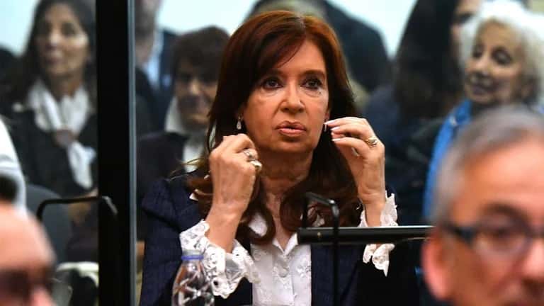 La Corte Suprema rechazaría los  planteos de Cristina en el caso de  la obra pública entregada a Báez