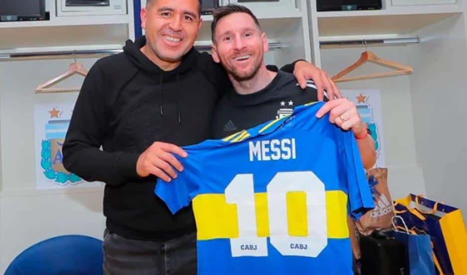 "Messi se fue reinventando y fue imposible lo que hizo", afirmó Riquelme