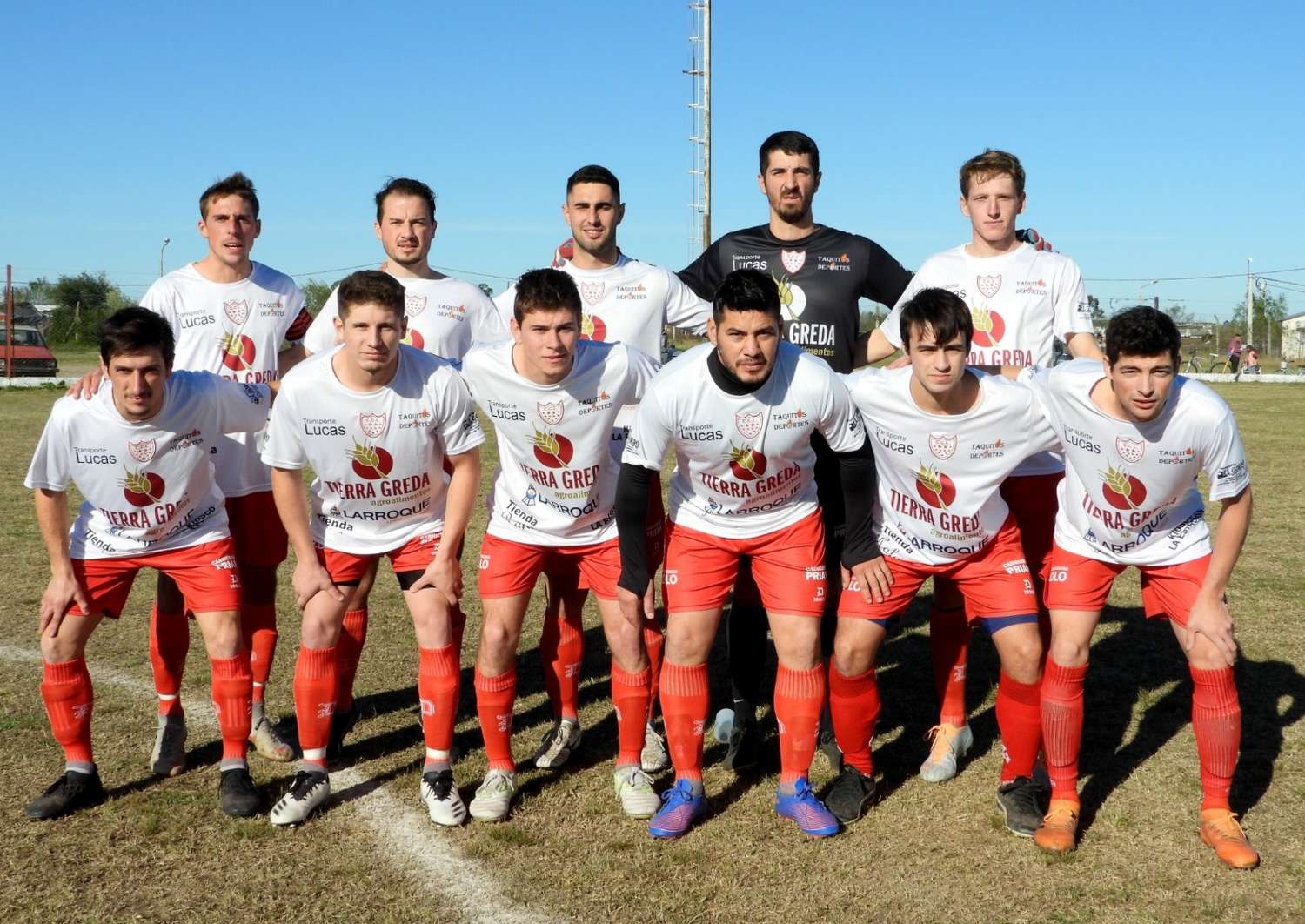 Fútbol Departamental: Central Larroque ganó en el “Treisse” y quedó a un pasó del título