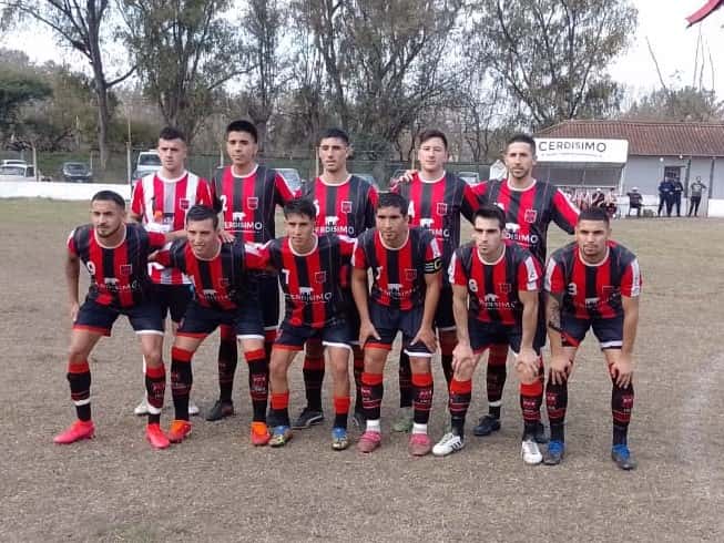 Fútbol Departamental: Central Entrerriano derrotó a Juventud Urdinarrain en el cierre del torneo