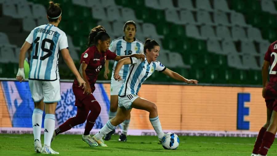 La TV Pública transmitirá la semifinal de Argentina-Colombia en la Copa América Femenina