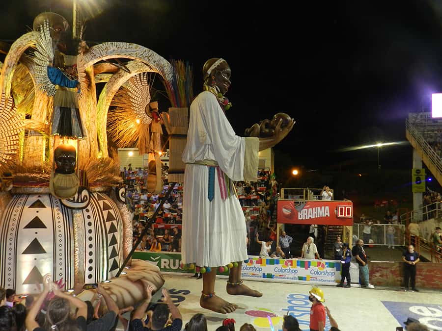 Papelitos abrirá el primer desfile de las comparsas del próximo Carnaval del País