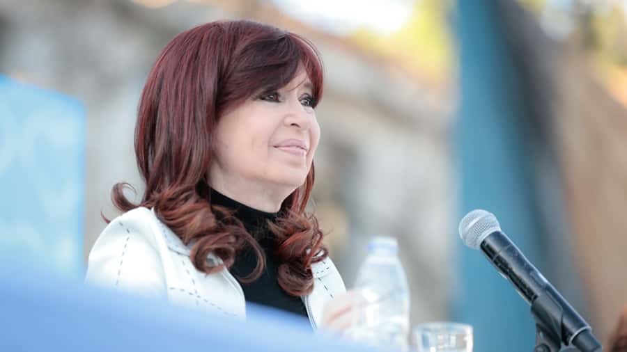 El dilema de CFK:  muerte o dungadunga