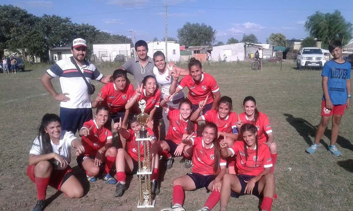 Futbol femenino: Independiente campeón del torneo final