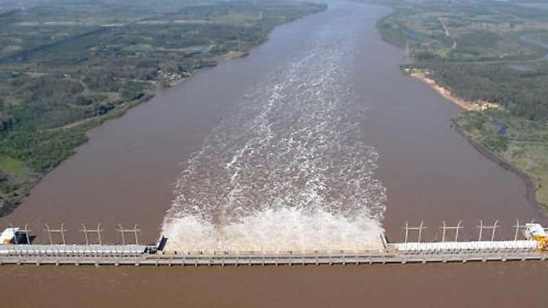 Por las lluvias, Salto Grande anunció que aumentará el caudal que libera del embalse