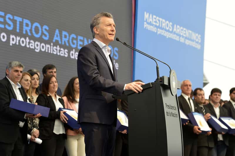Macri: “La educación es la herramienta fundamental para reducir la pobreza”