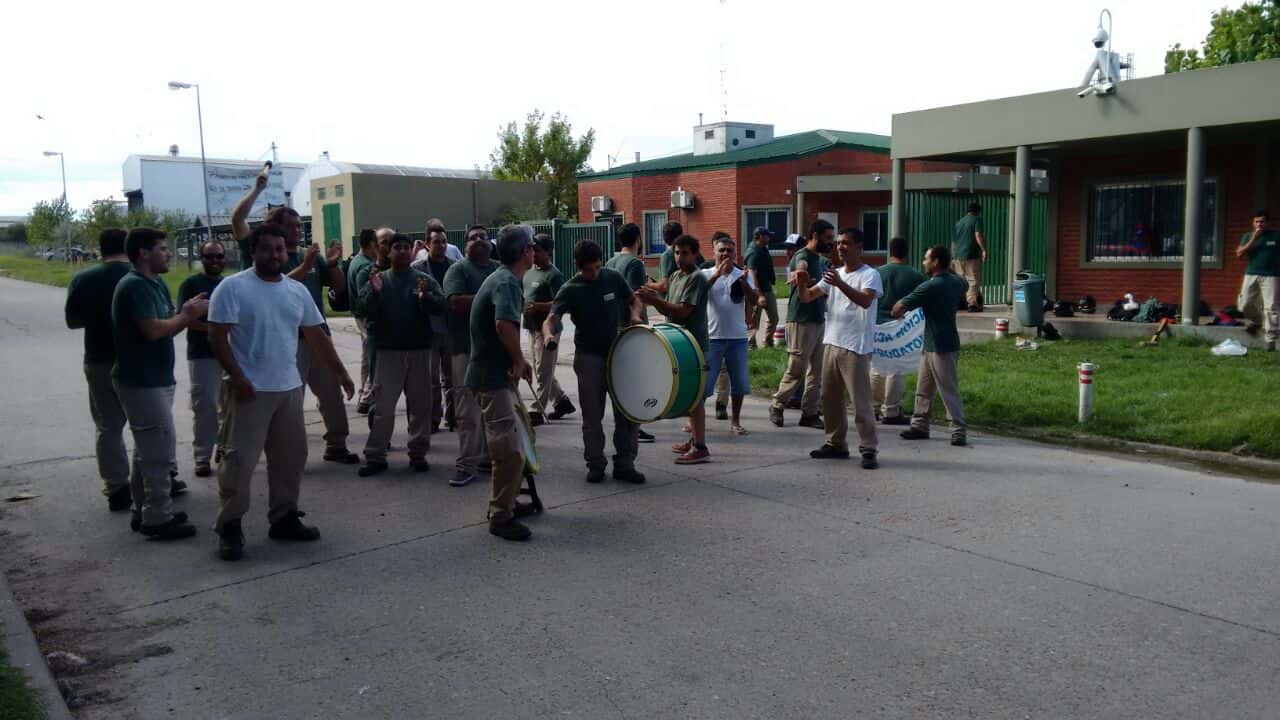 Trabajadores de Entre Ríos Crushing vuelven a manifestarse