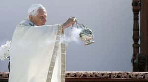 Benedicto XVI le dio a  Brasil su primer santo