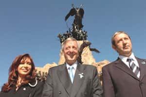 Mendoza: fuerte envión de  Kirchner a la Concertación