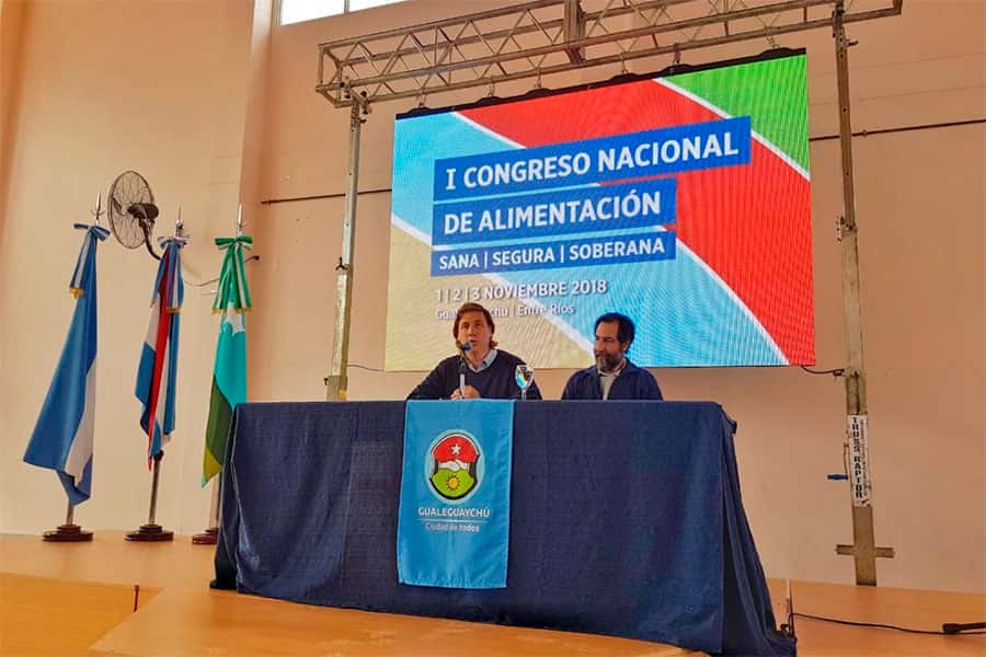 Martín Roberto Piaggio y Guillermo Priotto inaugurando el primer congreso del PASSS en la ciudad. Fue en noviembre de 2018.