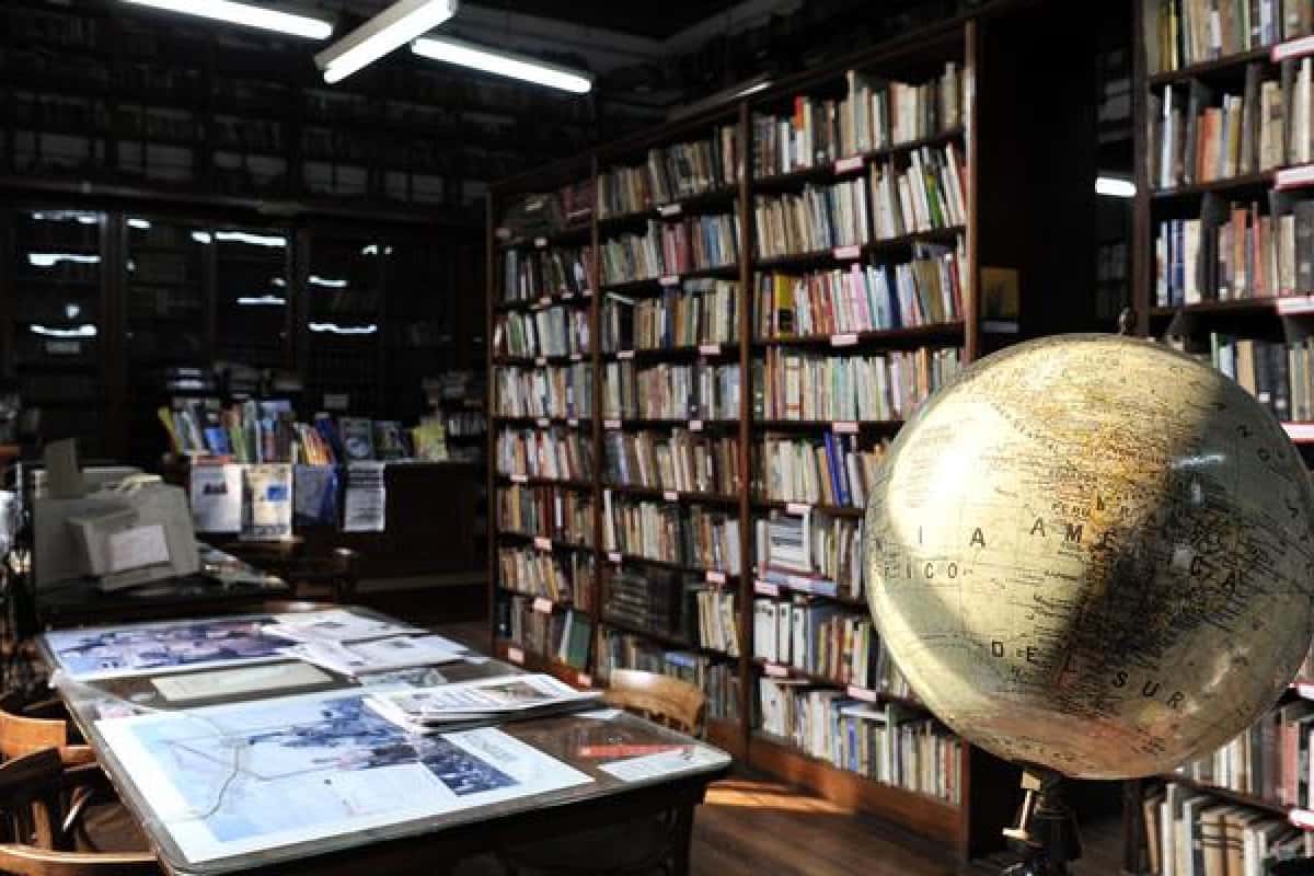 Las bibliotecas populares de
Gualeguaychú ya no corren peligro