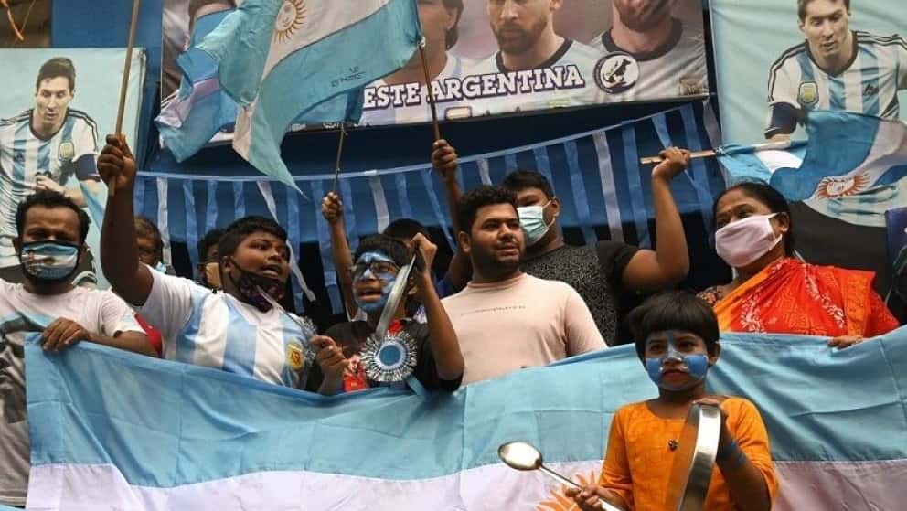 Alrededor del mundo se festejó
 la coronación de Argentina