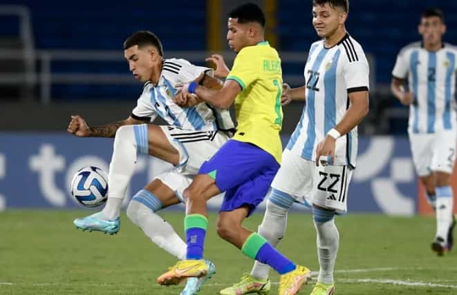 Tras la derrota ante Brasil, qué necesita la selección argentina para pasar de ronda