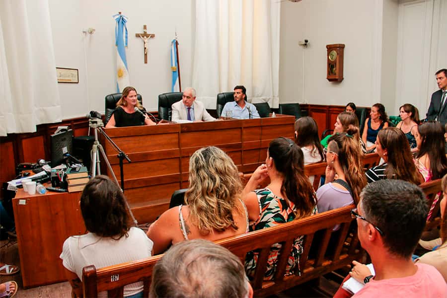 La jornada desarrollada en Gualeguaychú tuvo el objetivo de promover la implementación de la Guía de buenas prácticas en procesos de actuación conjunta de órganos judiciales con competencia material en Familia, Copnaf y Ministerio Público de la Defensa.