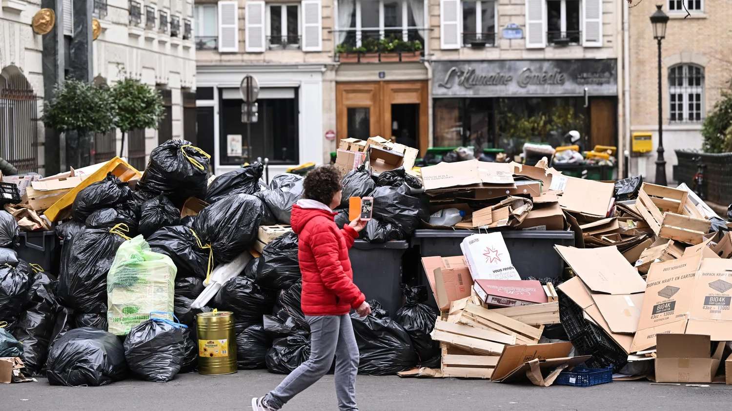 París: protesta y basura