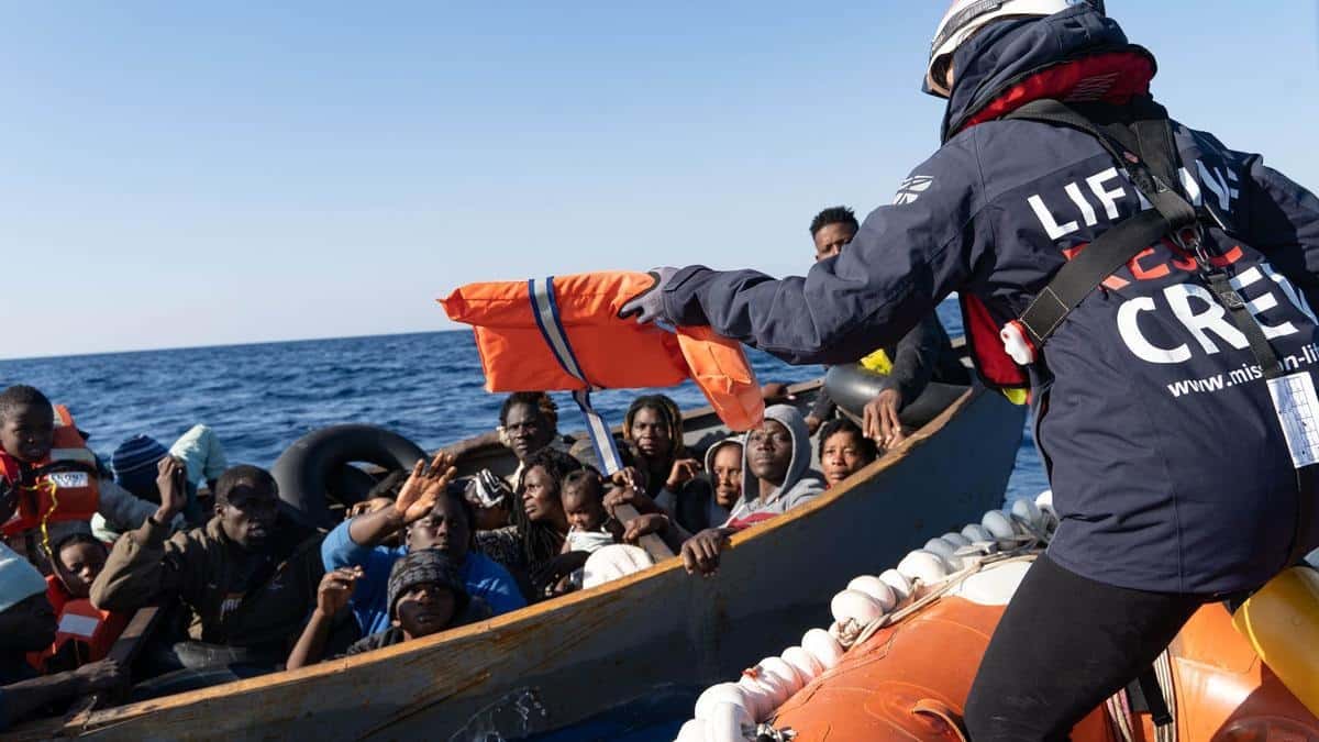 Italia declara el "estado de emergencia" para afrontar la migración  irregular marítima