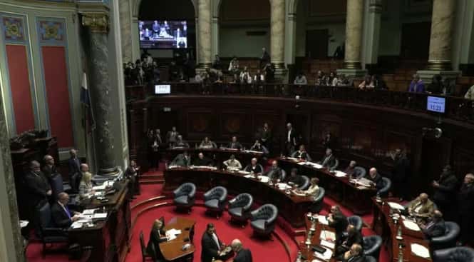 El Senado de Uruguay aprobó la reforma jubilatoria que aumenta la edad de retiro a los 65 años