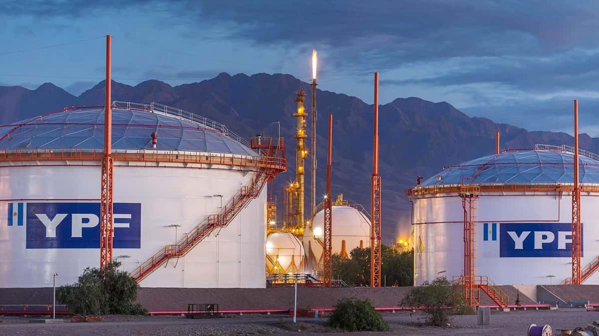 YPF será la operadora que tendrá a su cargo la inyección del crudo tras el acuerdo comercial firmado hace una semana con ENAP de Chile.