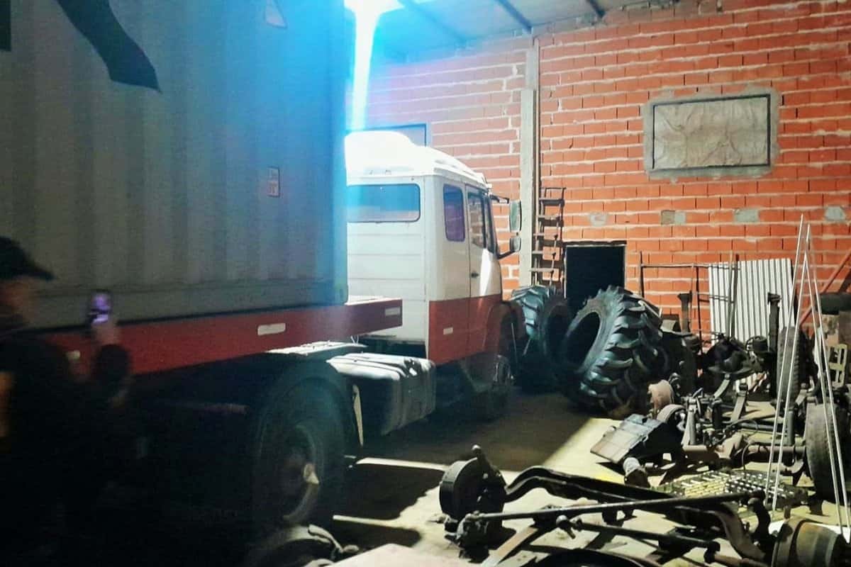 Encuentran en Gualeguaychú un camión robado en Bs As.