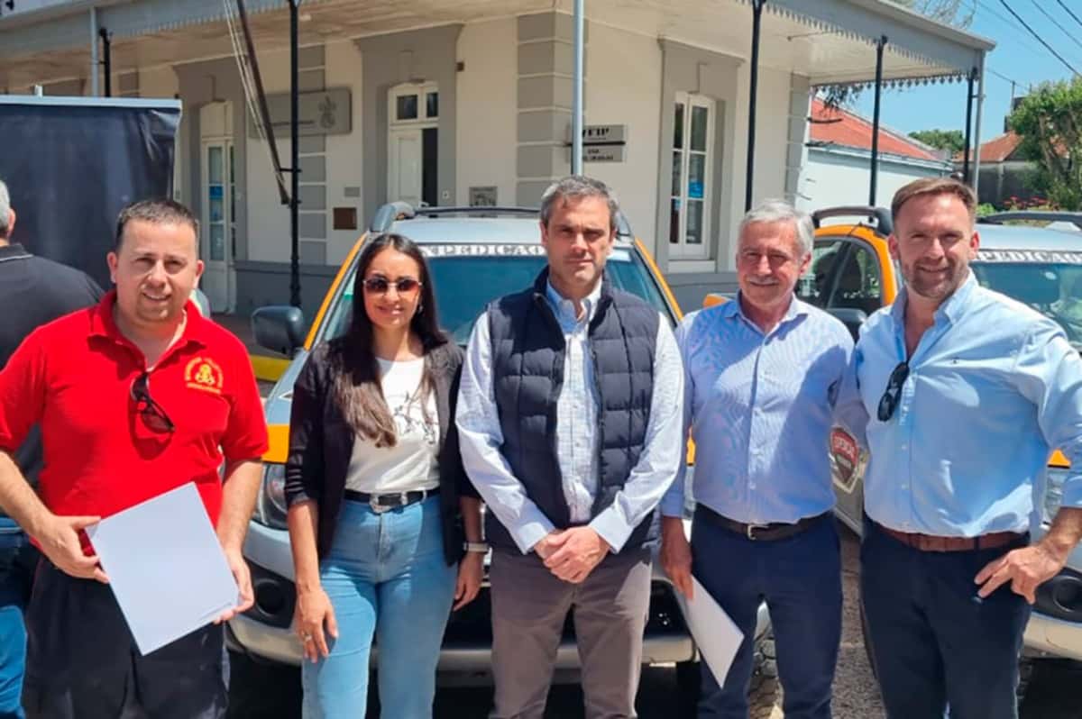 El Municipio gestionó vehículo para Bomberos Voluntarios de Urdinarrain