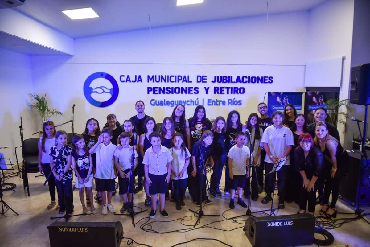 La Escuela de Música Infantojuvenil cerró el año con una emotiva ceremonia