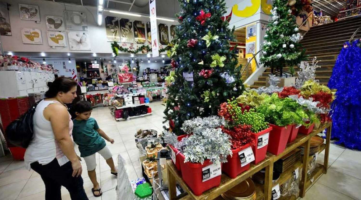 Según la CAME, las ventas cayeron 2,8% interanual en la Navidad