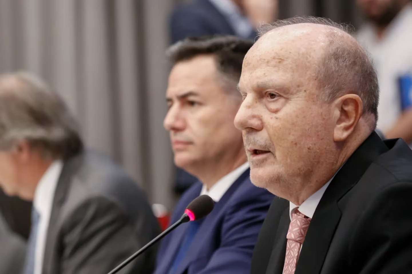 El ex ministro de Infraestructura, Guillermo Ferraro