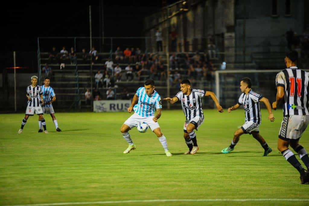 El “León” viene de eliminar en octavos a Atlético Uruguay con un global de 4-0 (foto: Mauricio Ríos).
