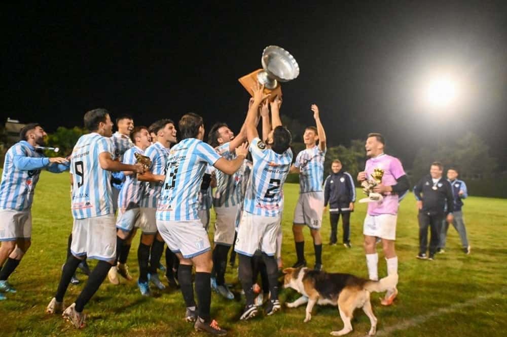 Juventud Unida venció a Unión en la tanda de penales y se coronó campeón